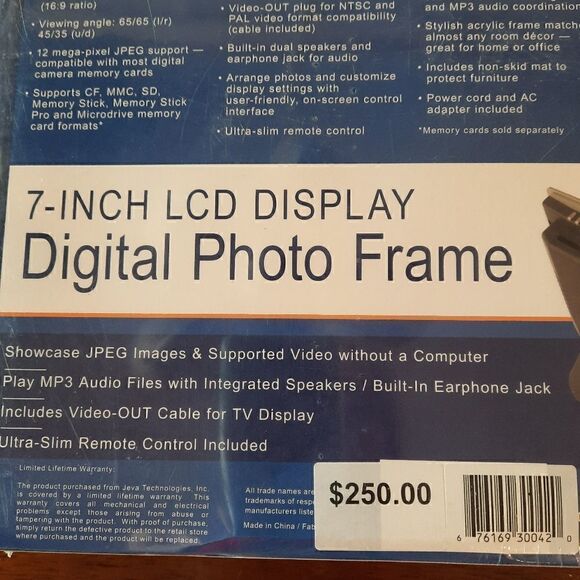 NWT  7 " LCD  DISPLAY DIGITAL  PHOTO FRAME - Picture 5 of 7